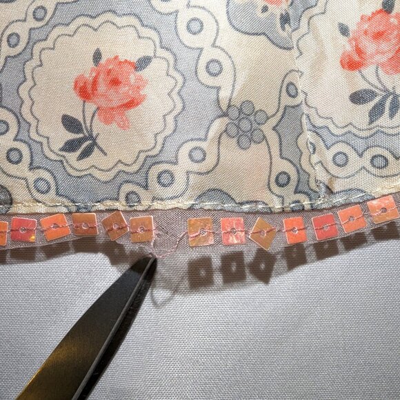 VINTAGE Nanette Lepore | Silk Floral Coquette Rose Print Trumpet Skirt	 | Size 4 - Picture 11 of 11